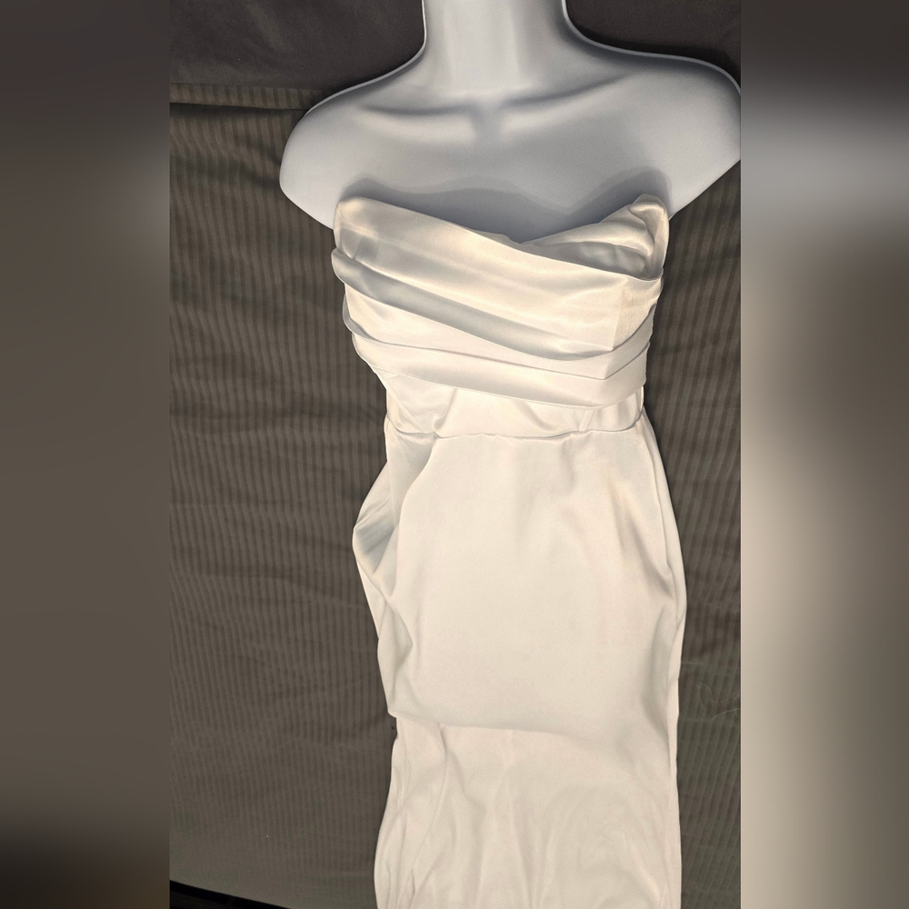 Fashion Nova Naomi Cream Satin Maxi Dress - Picture 7 of 9